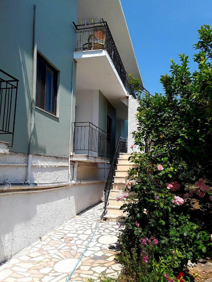 Athanasios Tsoumas Apartments Kastrosikia Eksteriør billede