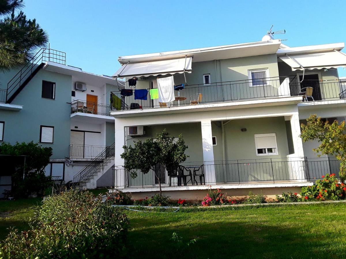 Athanasios Tsoumas Apartments Kastrosikia Eksteriør billede